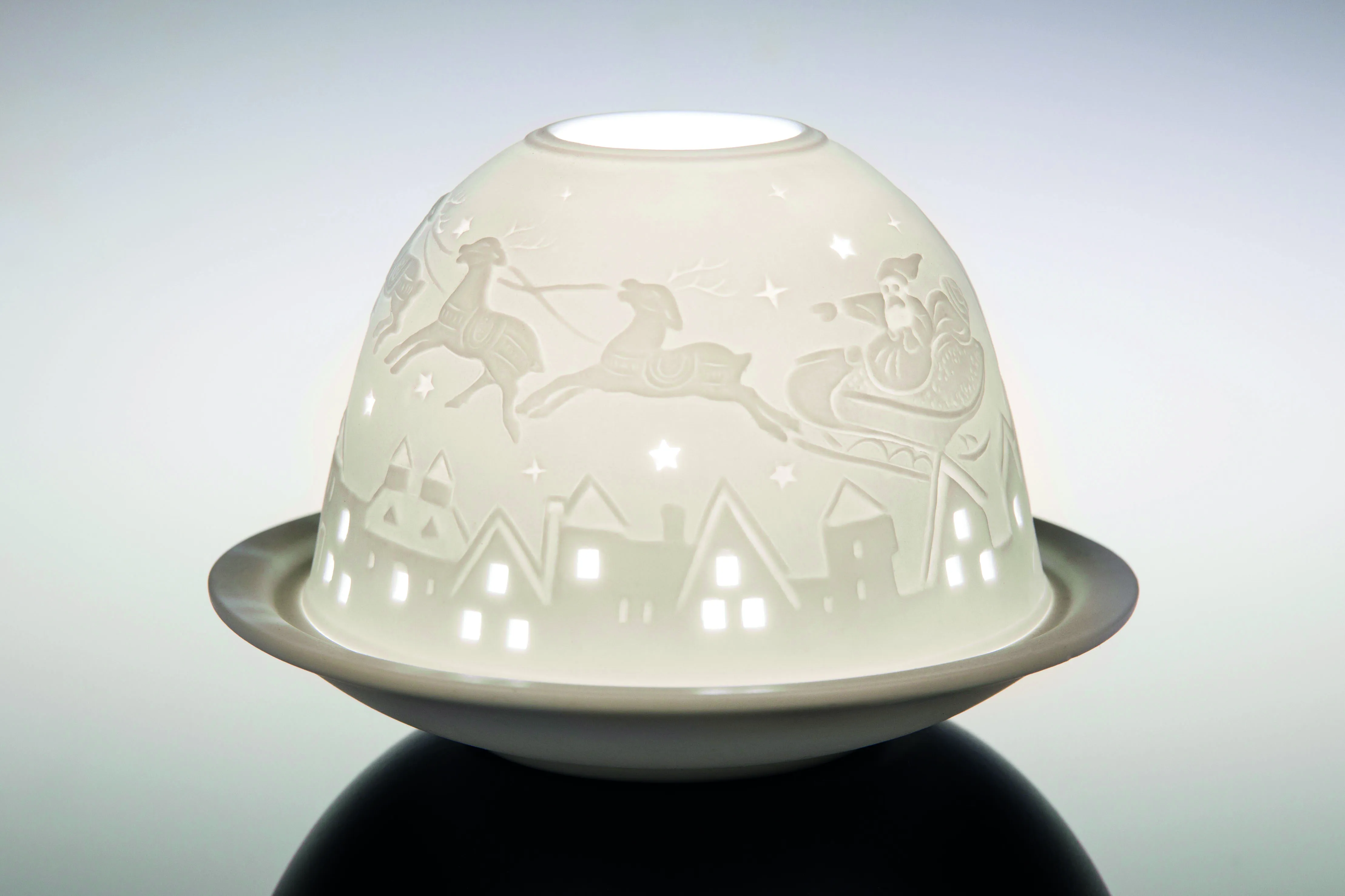 Dome-Light, Bescherung - Leuchtobjekt aus Porzellan